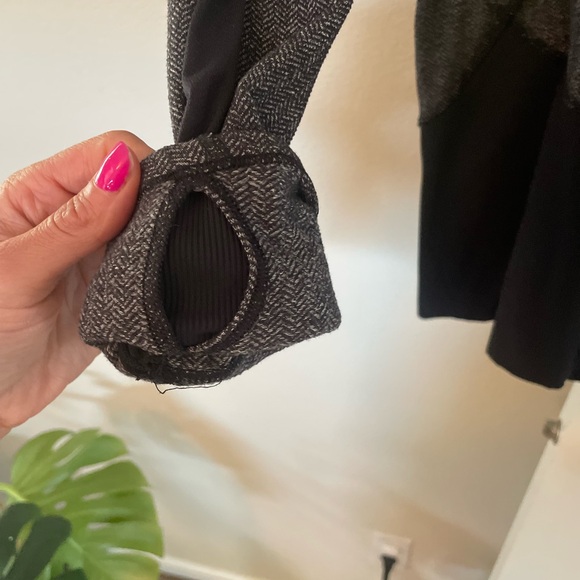 Lululemon Houndstooth and Black Ribbed Hoodie - Picture 4 of 6